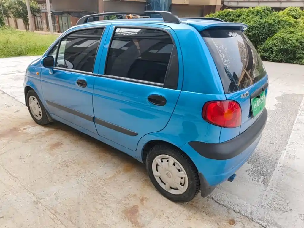 Baojun Lechi 2016 2012 Facelift 1.0L Manual P-TEC Standard