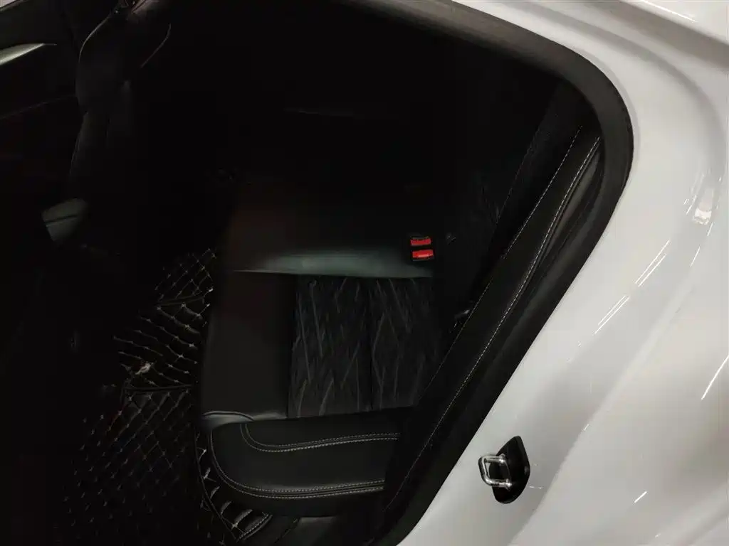 Cadillac ATS-L 2017 28T Technology фото 14