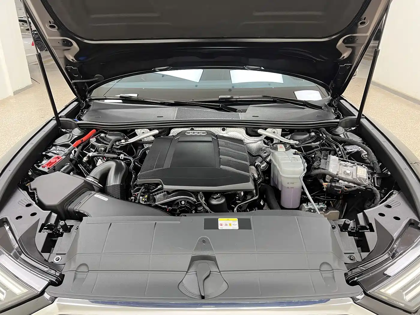 Audi A6L 2022 45 TFSI Premium Dynamic фото 39