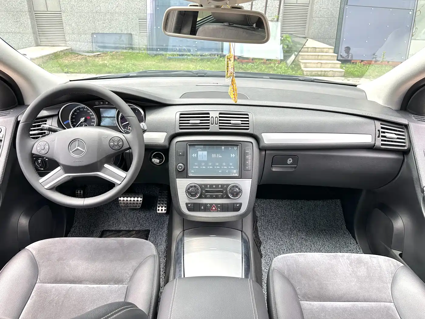 Mercedes-Benz R-Class 2014 R 320 4MATIC Business фото 6