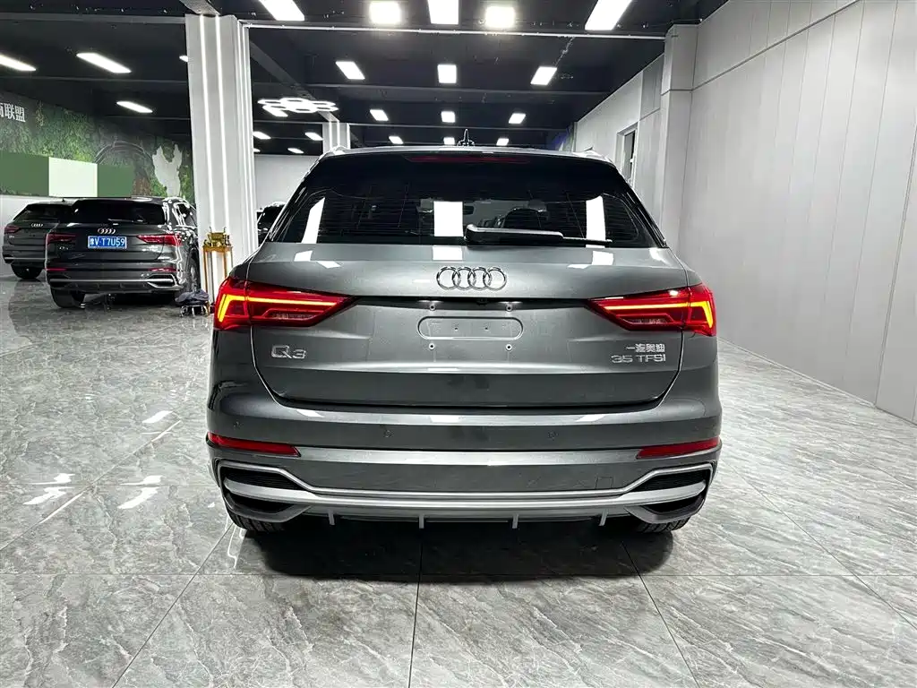 Audi Q3 2022 35 TFSI Fashion Dynamic фото 5