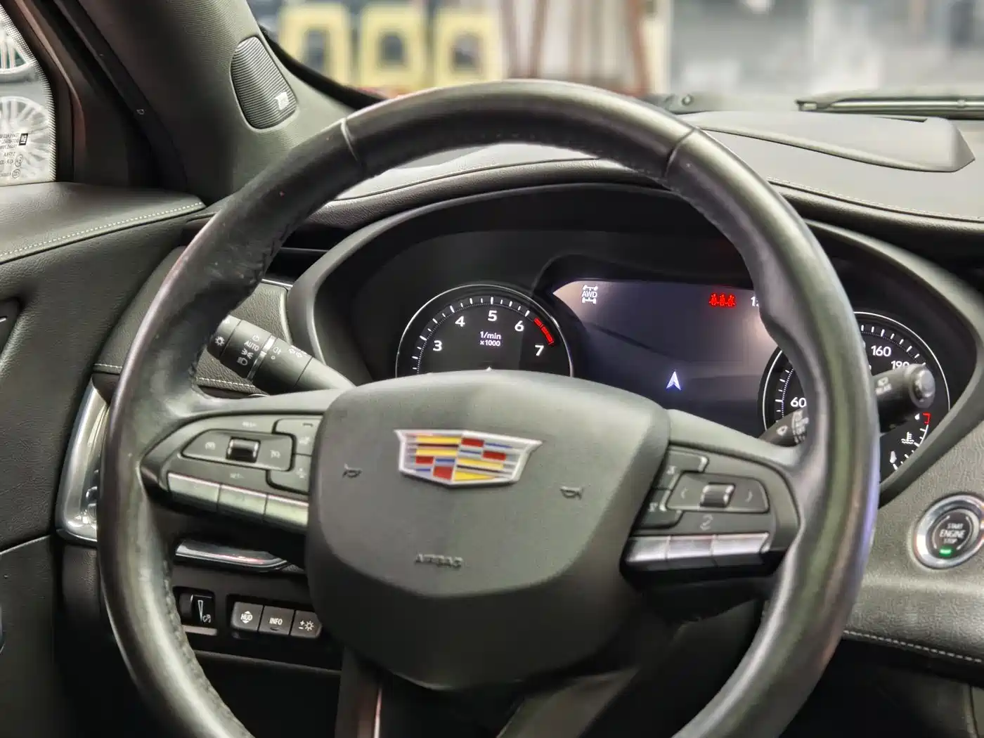 Cadillac XT4 2020 28T AWD Platinum Edition фото 10