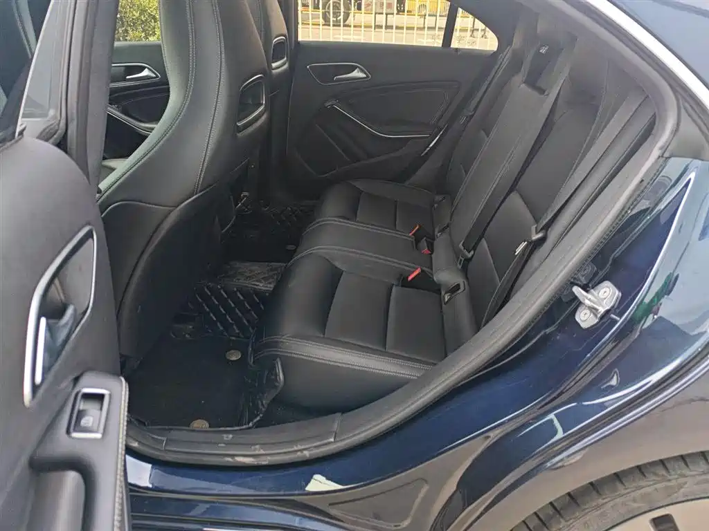 Mercedes-Benz CLA (Import) 2018 CLA 200 Dynamic Edition фото 18