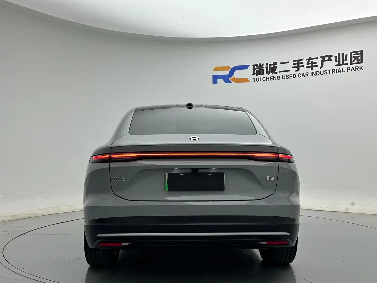 Фото 4 - NIO EC6