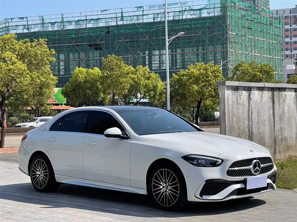Mercedes-Benz C-Class 2023 C 260 L Sport фото 3