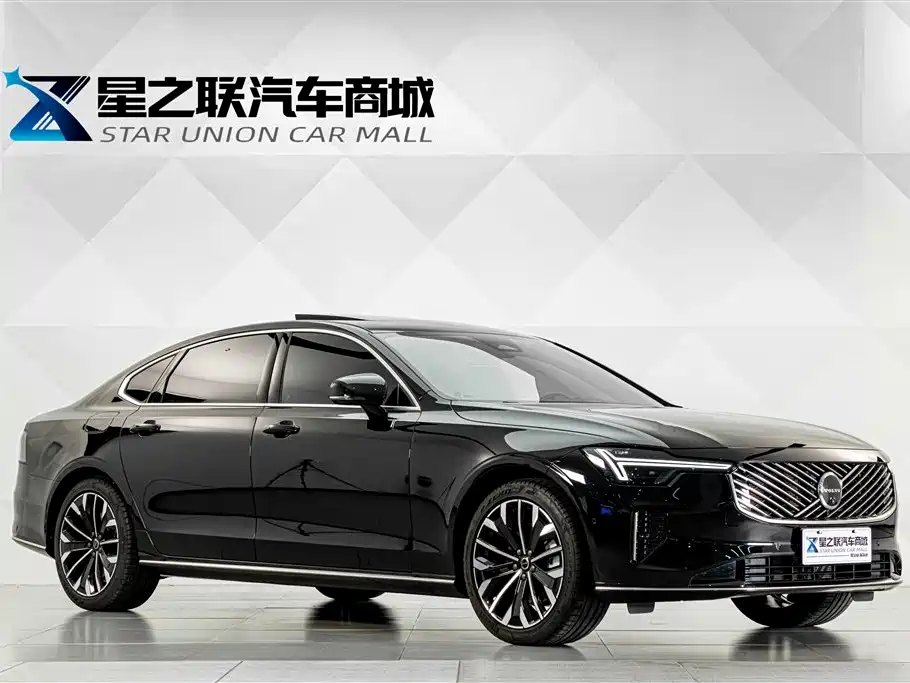 2025 Volvo S90