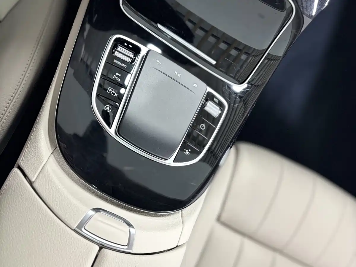 Mercedes-Benz E-Class (Import) 2023 E 260 Coupe фото 8