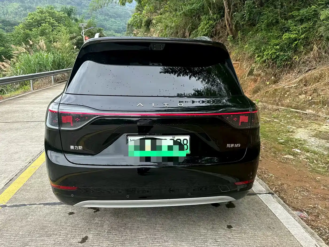 AITO Wenjie AITO M9 2025 Extended Range Ultra 52kWh 6-Seater фото 8