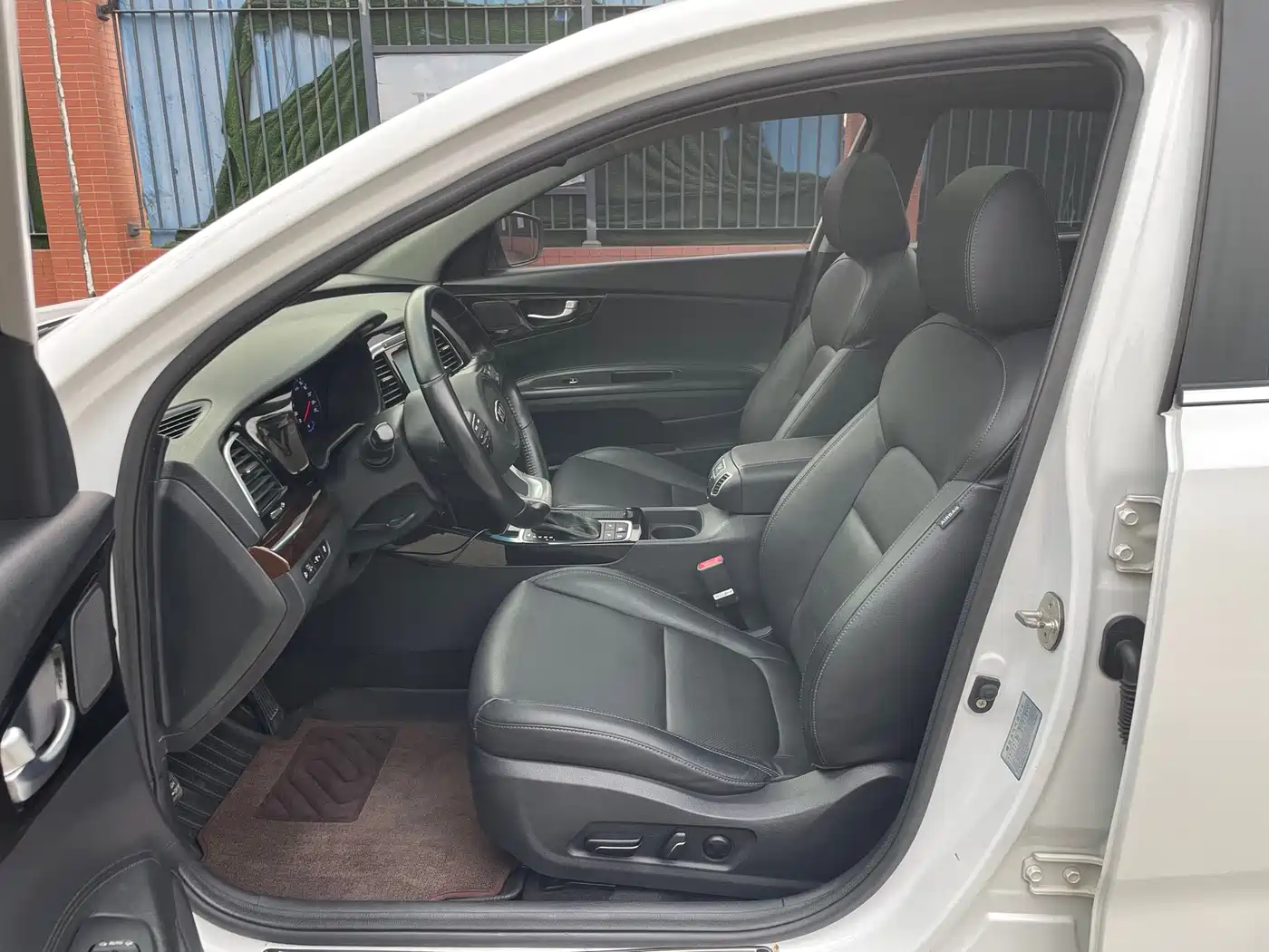 Kia K4 2017 2017 1.8L Automatic DLX Special