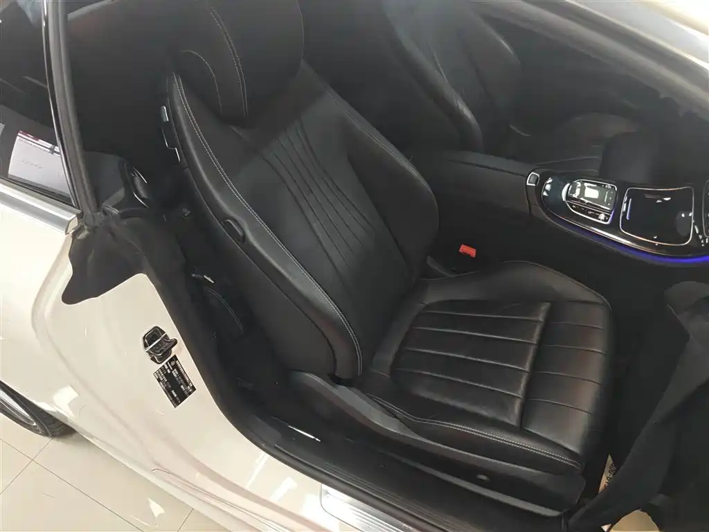 Mercedes-Benz E-Class (Import) 2021 E 260 Coupe фото 25
