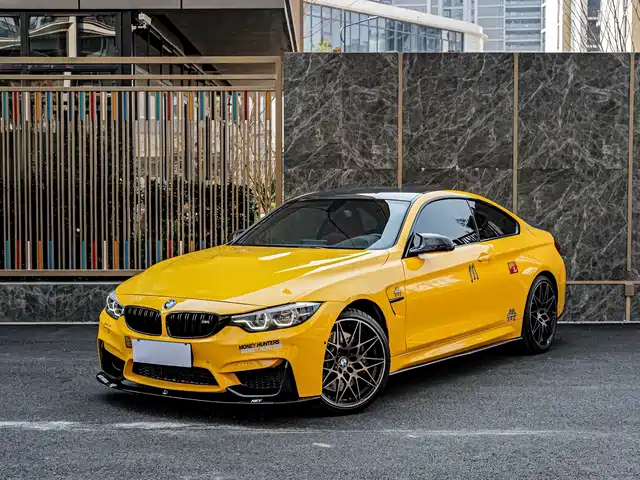 BMW M4