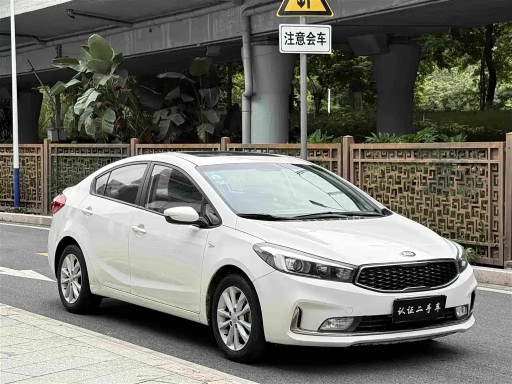 Фото 11 - Kia K3
