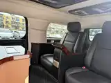Фото 11 - Cadillac Escalade