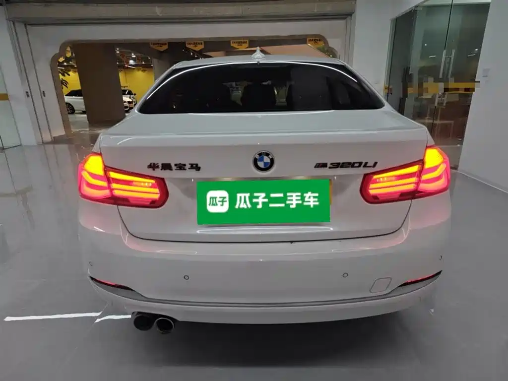BMW 3 Series 2018 320Li Fashion Style фото 6