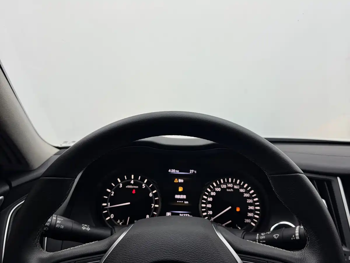 صورة 10 - Infiniti Q50L