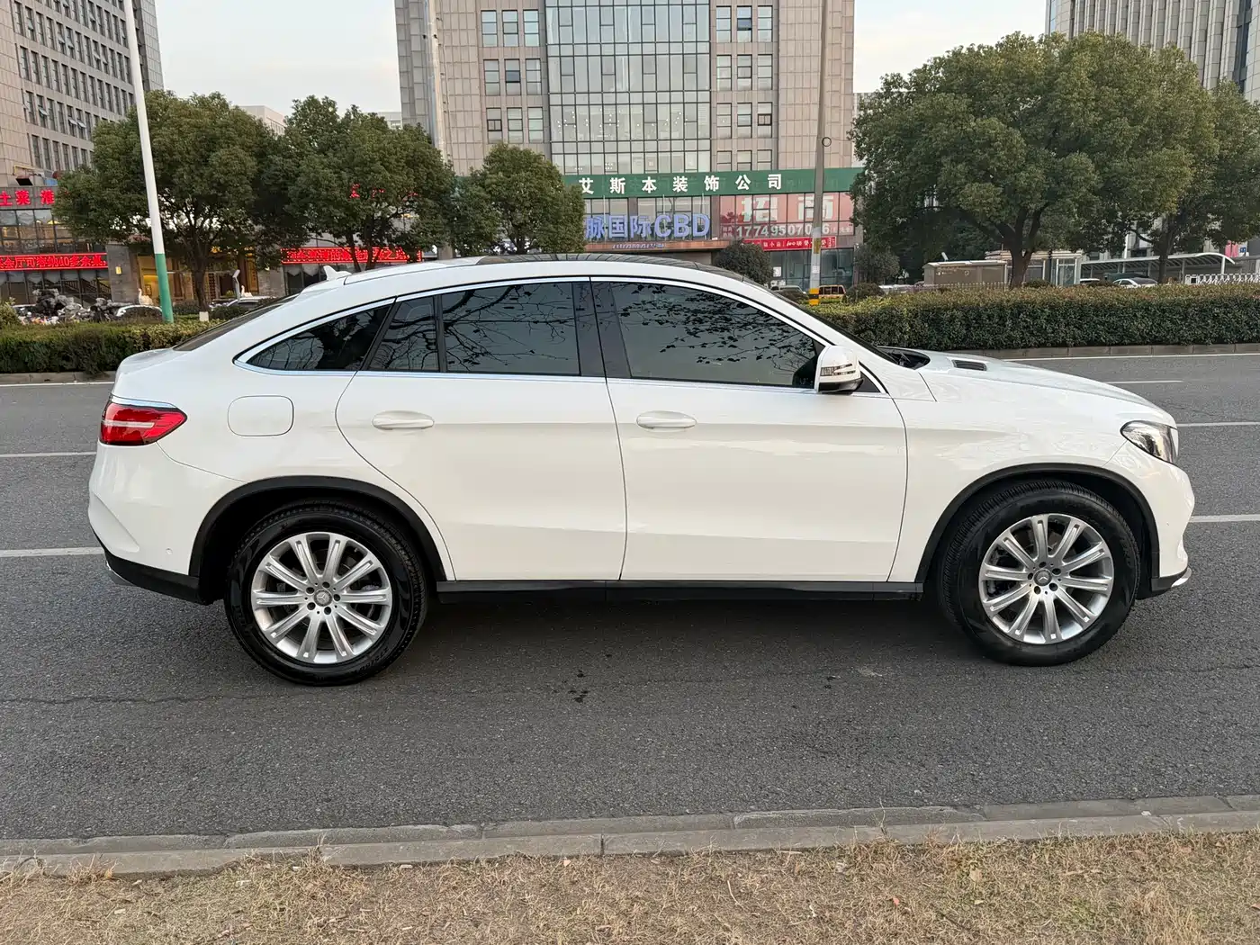 Mercedes-Benz GLE Coupe 2015 GLE 320 4MATIC Coupe SUV фото 21