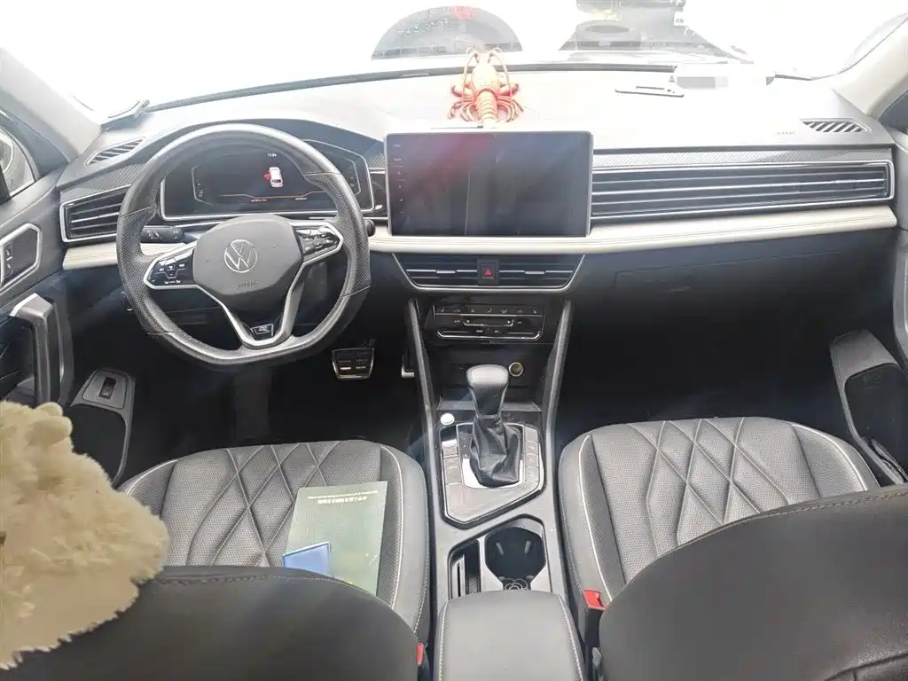 Volkswagen Tiguan L 2022 330TSI Auto 2WD R-Line Premium Edition фото 13