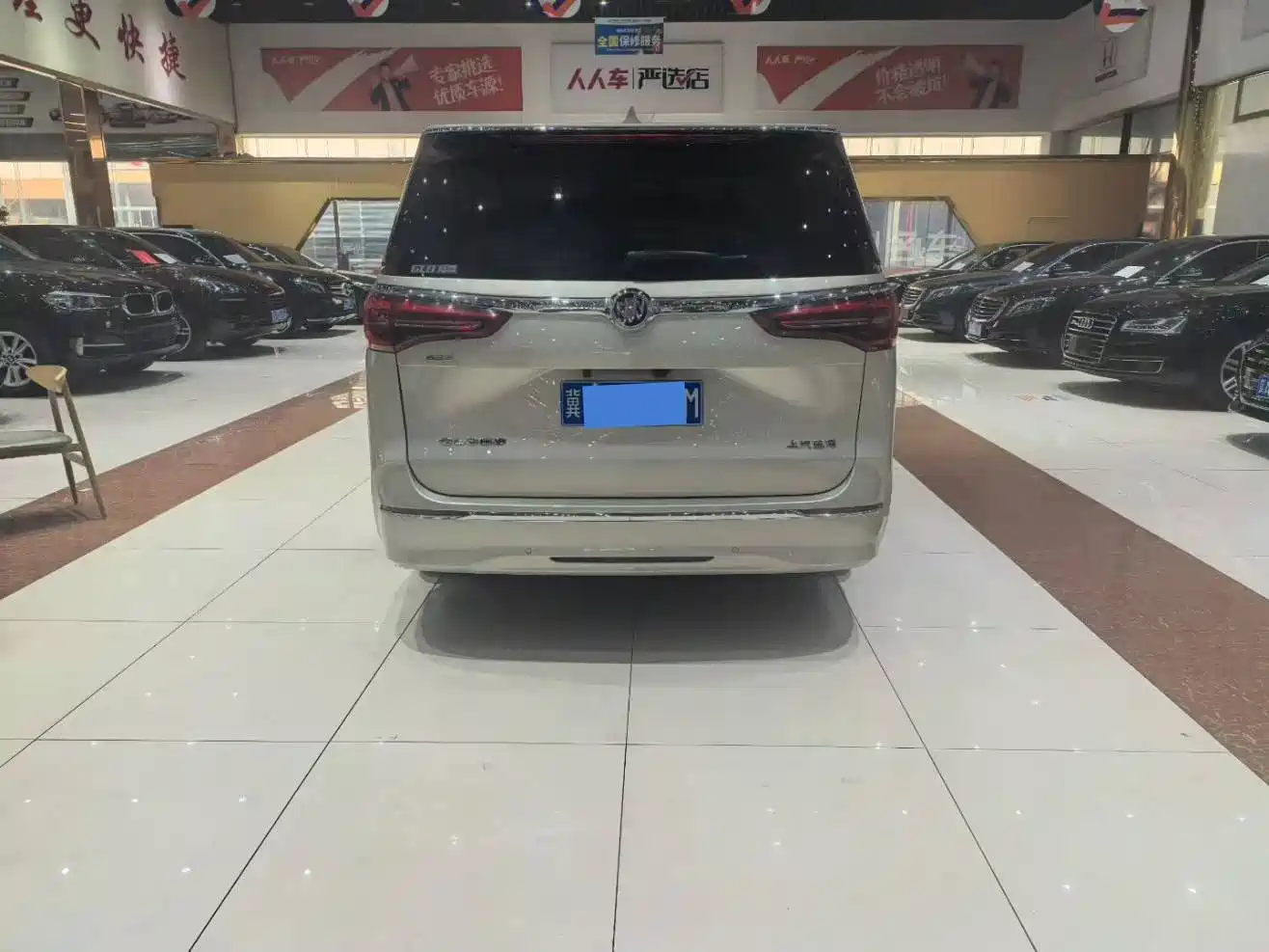 Buick GL8 2021 ES Landlord 653T Comfort фото 5