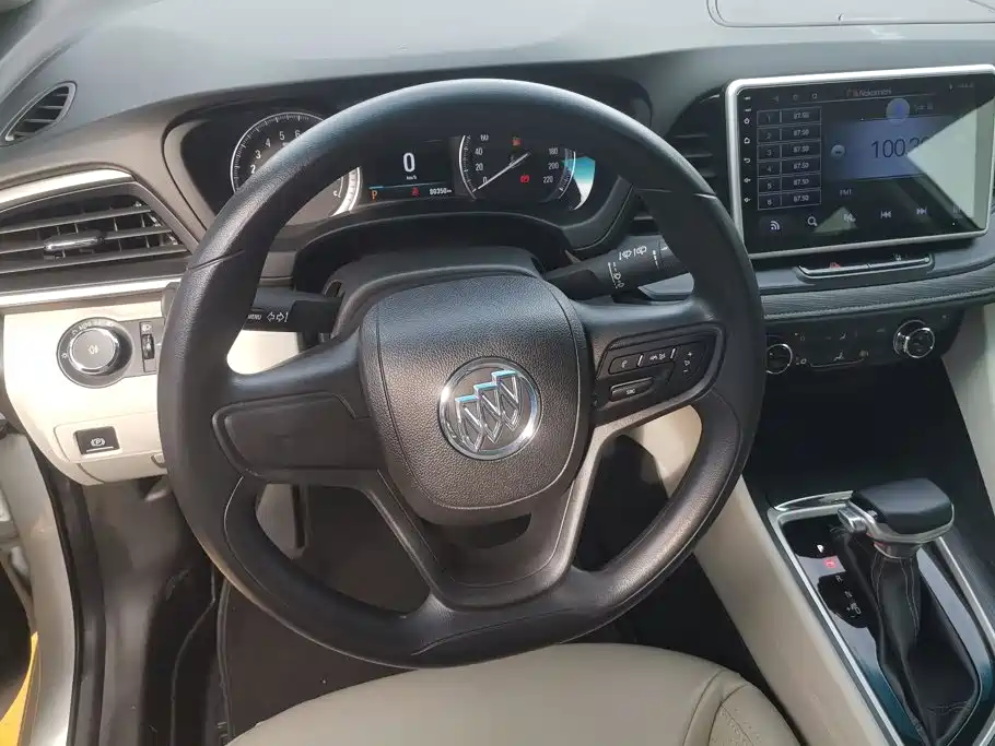 Buick GL6 2018 2018 18T 6-Seater Elite