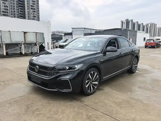 Volkswagen Passat 2022 330TSI Starlight Elite Edition