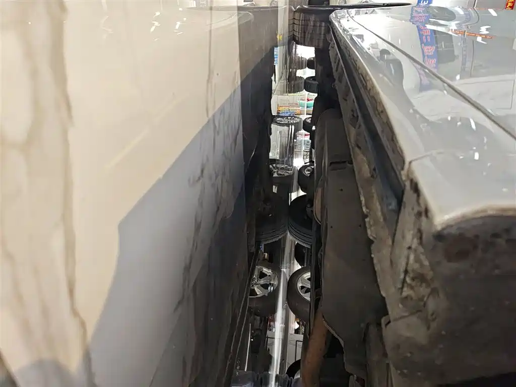 Фото 21 - Toyota Vellfire