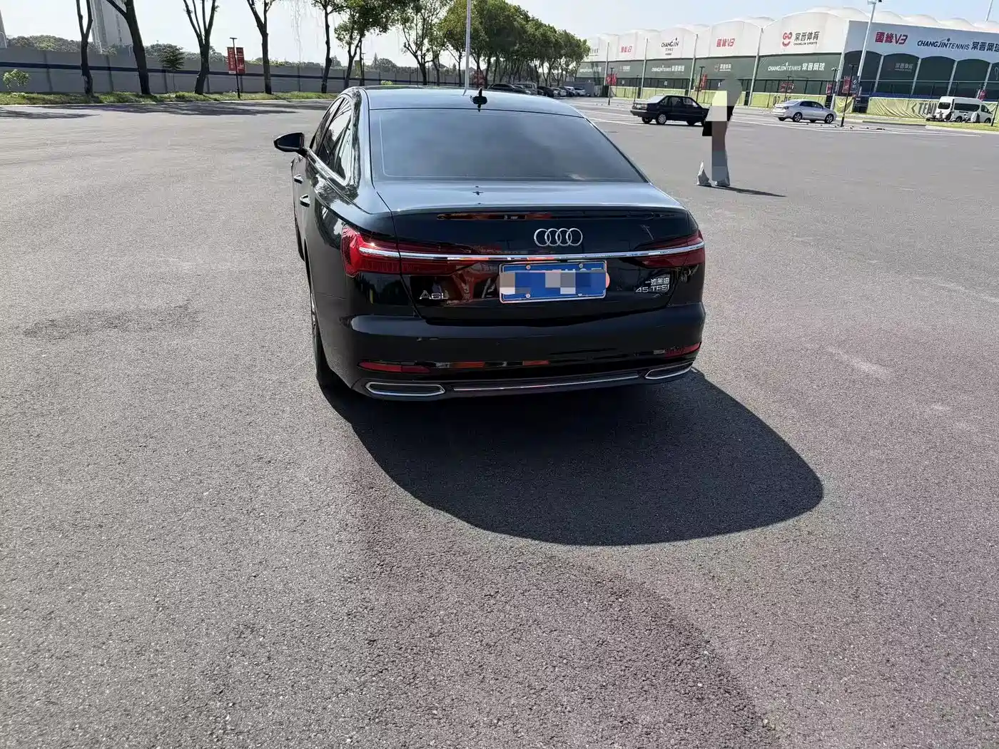 Фото 2 - Audi A6L