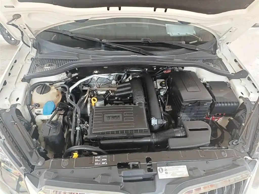Škoda Yeti 2017 TSI280 DSG Advance фото 20