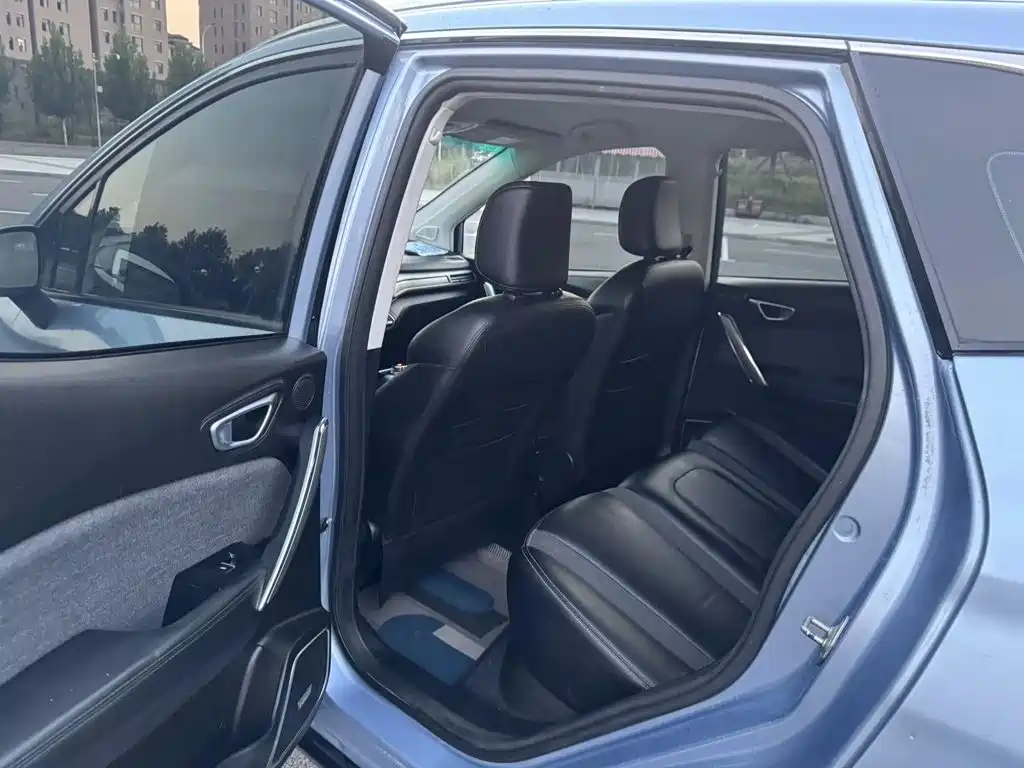 BAIC Beijing EX3 2020 2019 R600 Joy Edition