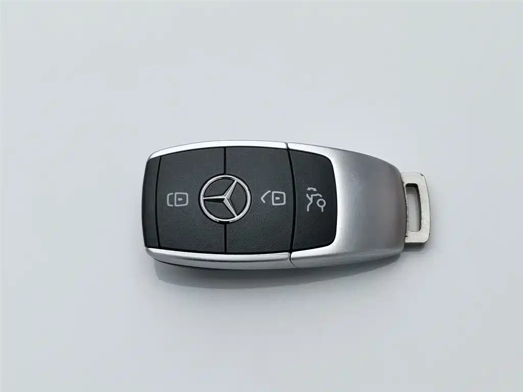 Mercedes-Benz CLA (Import) 2020 CLA 200 фото 19