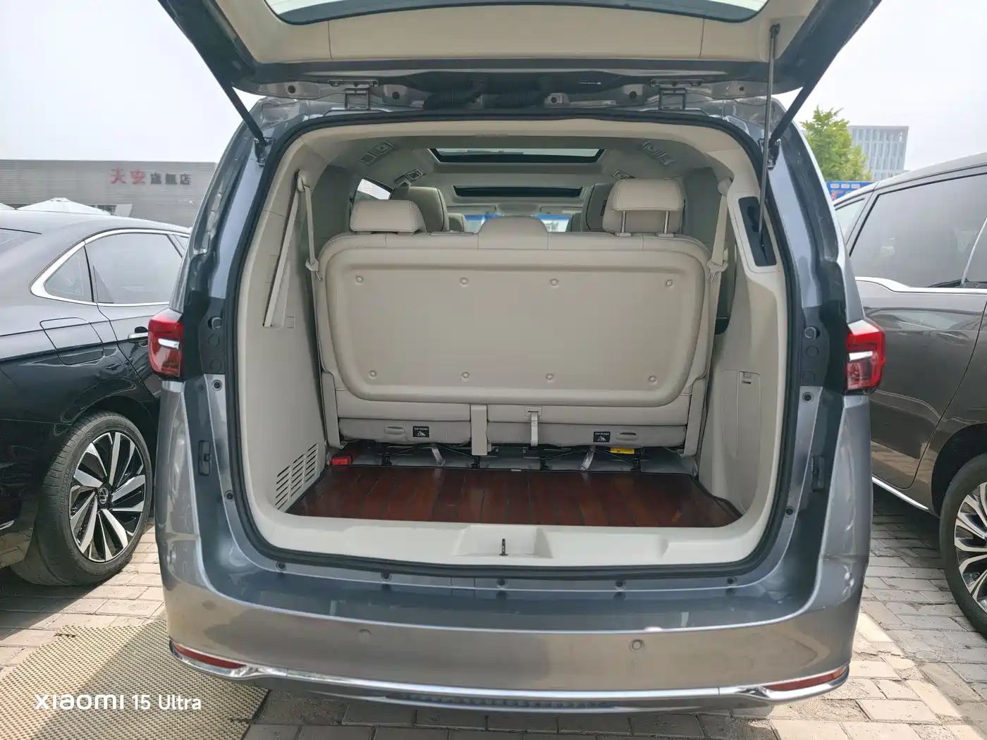 Buick GL8 2021 Land Business Class 652T Premium фото 11