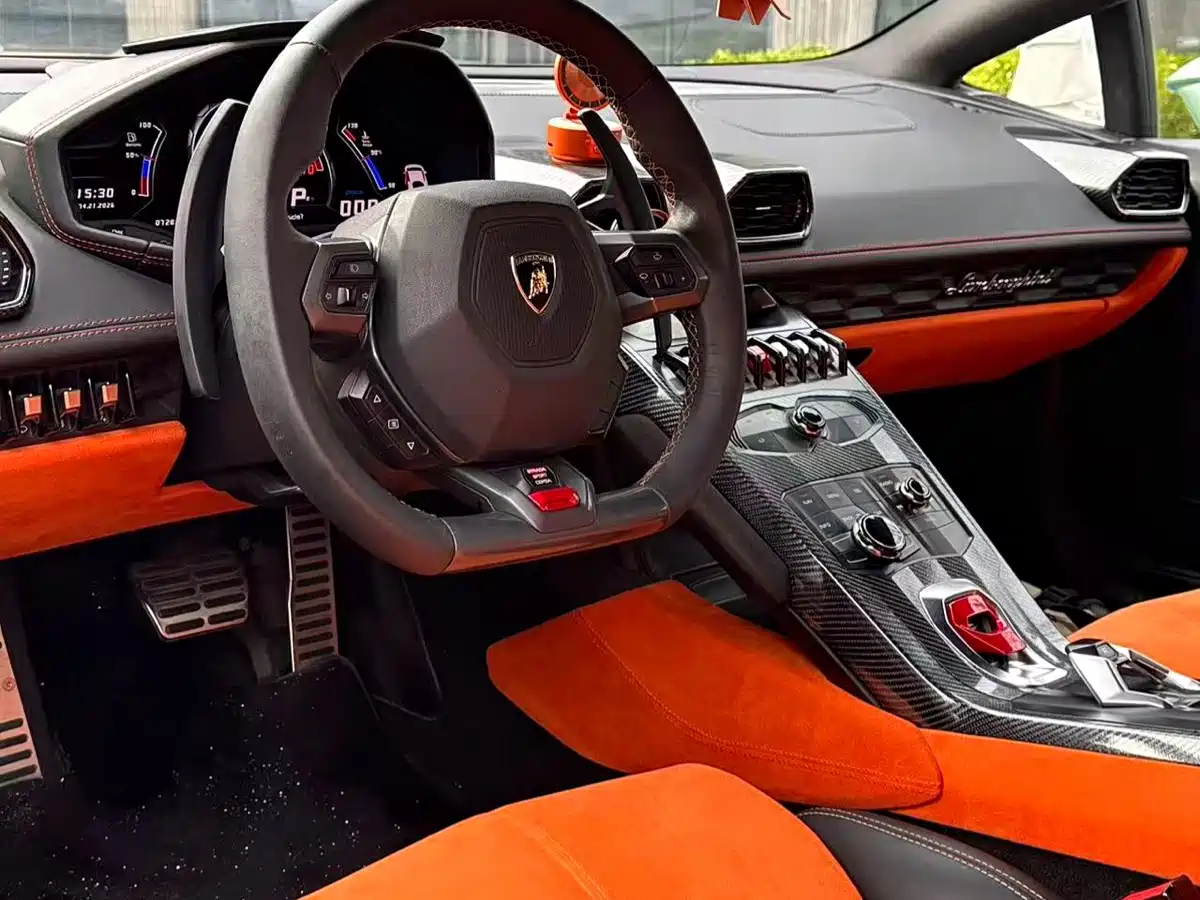 Lamborghini Huracán 2016 LP 600-4 Limited Edition фото 15