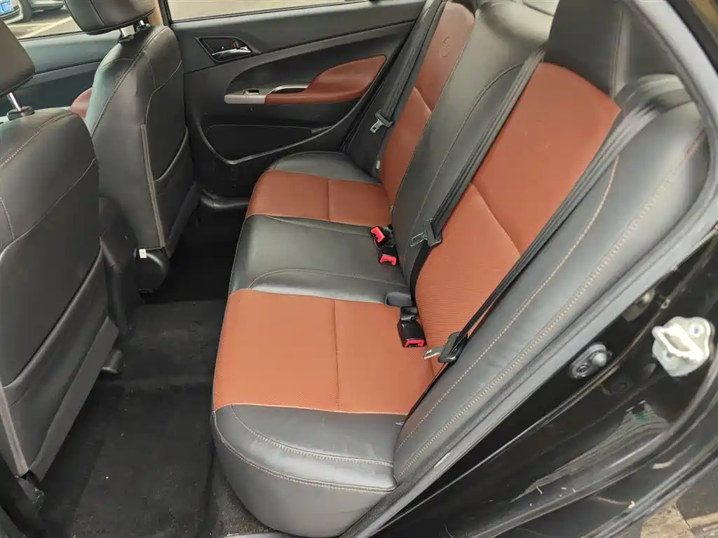 BYD F3 2016 1.5L Manual Comfort фото 17