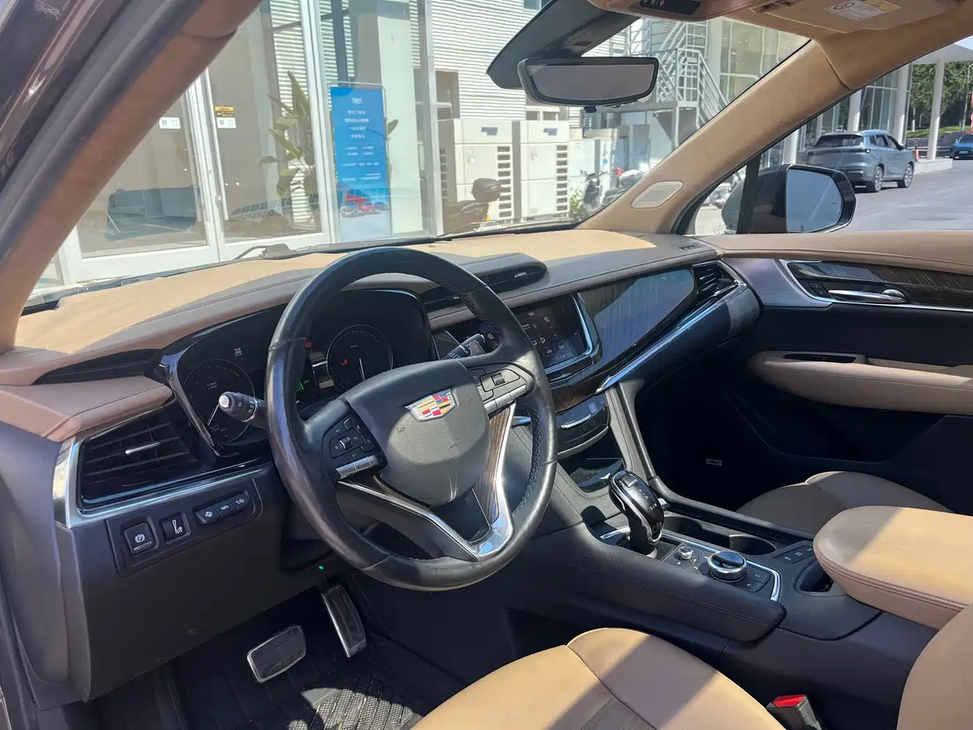 Cadillac XT6 2020 28T 6-Seater AWD Platinum Sport Edition фото 5