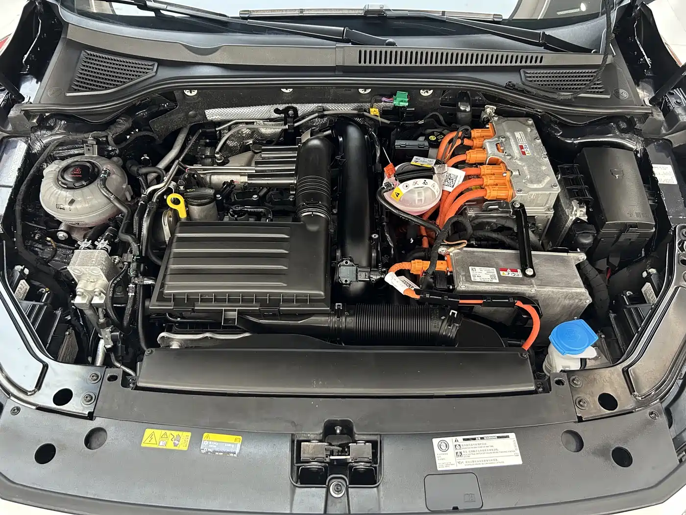 Volkswagen Passat New Energy 2026 2025 430PHEV Hybrid Business Edition