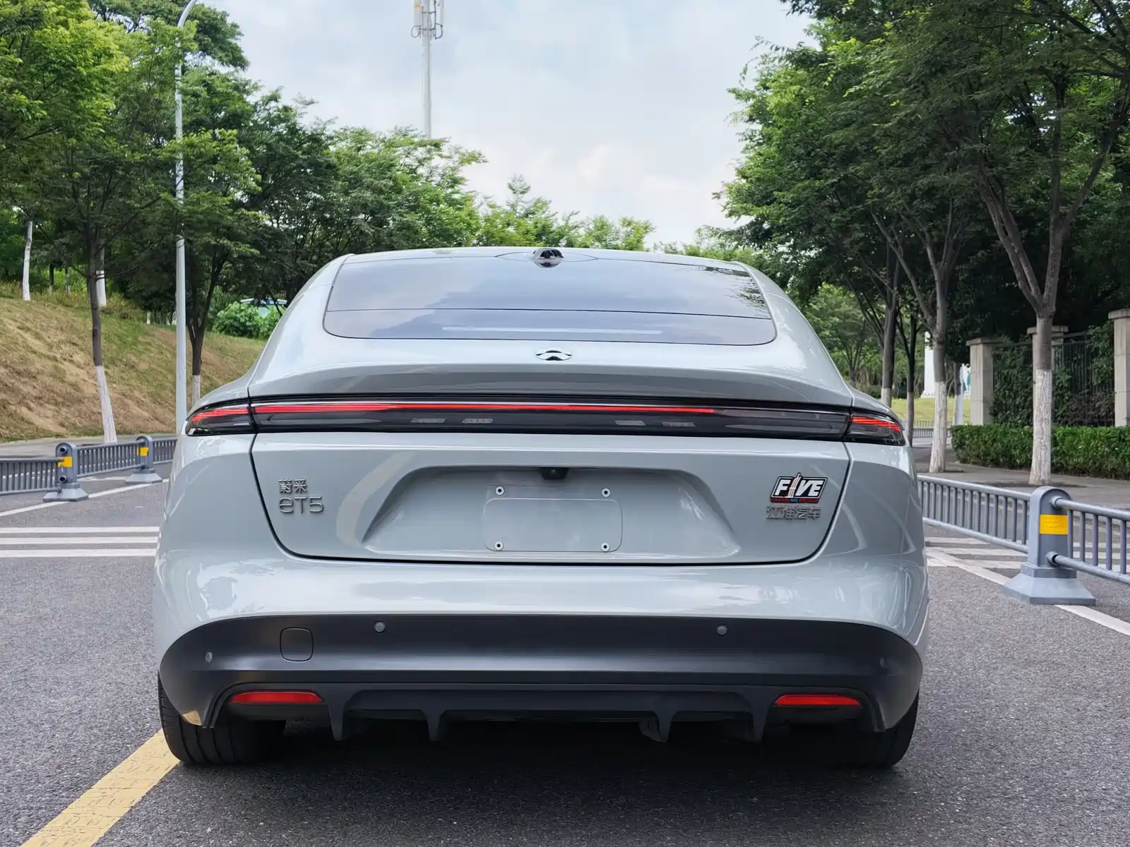 Фото 8 - NIO ET5