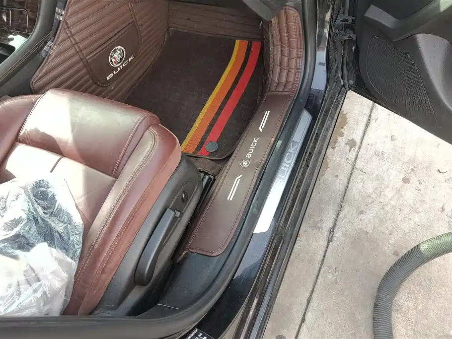 Buick LaCrosse 2013 2.4L SIDI Elite Comfort фото 8