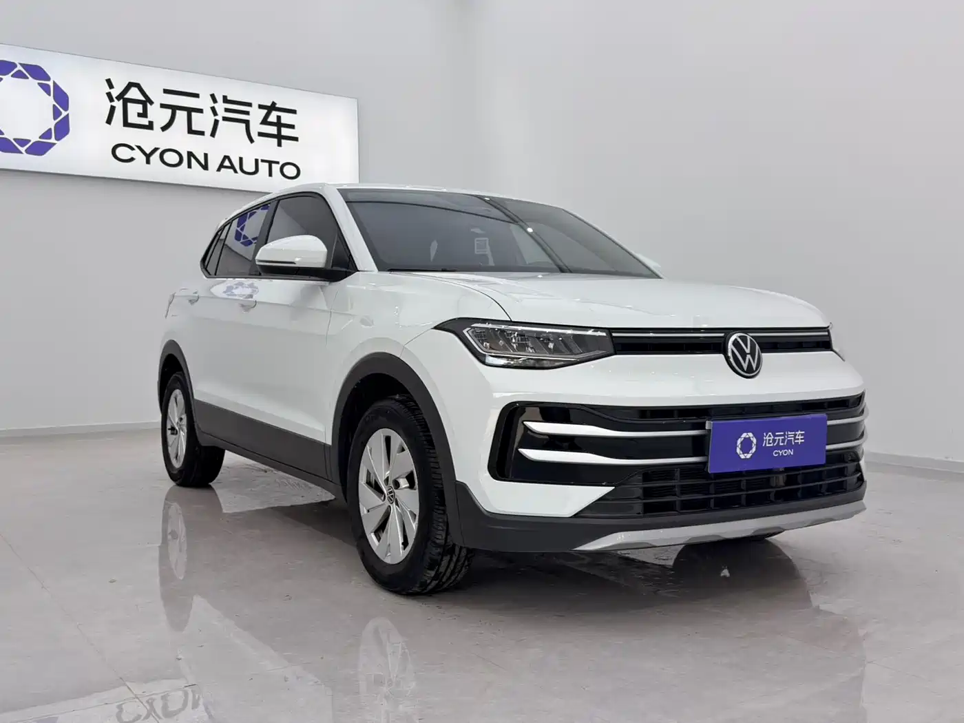 Volkswagen Tharu 2025 2025 Model Rising Star 1.5L Advance Edition
