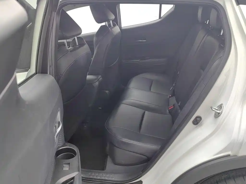 Toyota IZOA 2024 2023 2.0L Yi-Xiang Edition