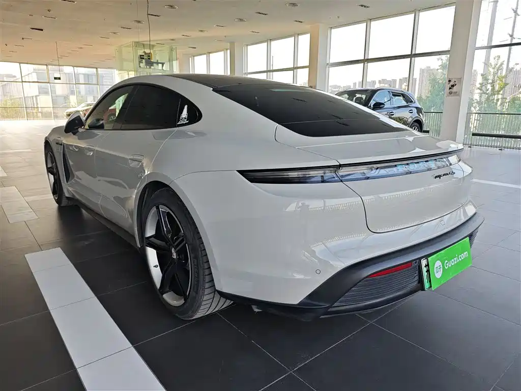 Porsche Taycan 2020 Taycan фото 5
