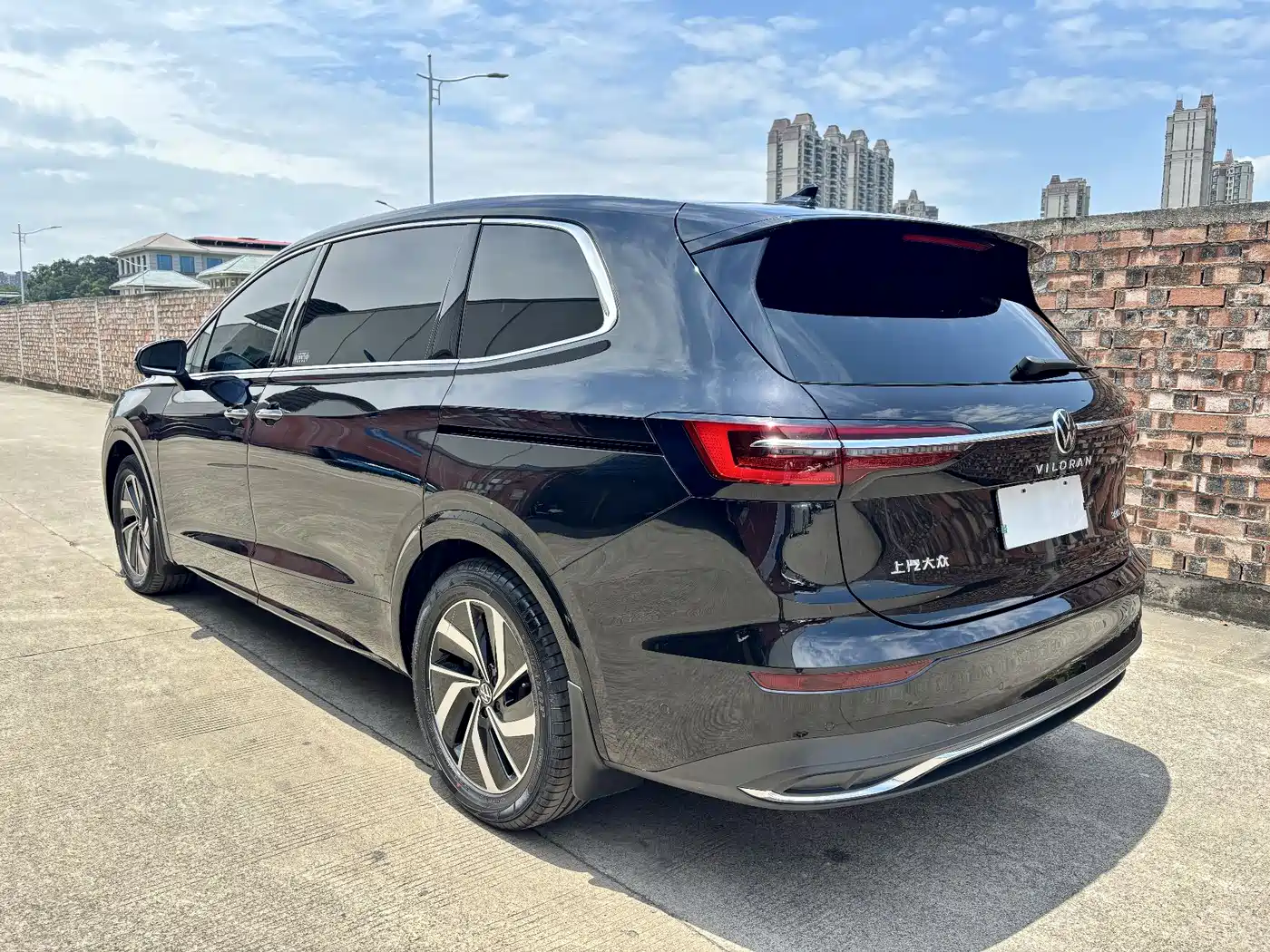 Volkswagen Viloran 2024 380TSI Prestige Edition фото 6