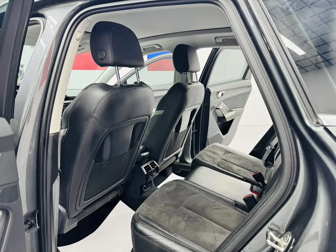 Audi Q3 2022 35 TFSI Fashion Dynamic фото 6