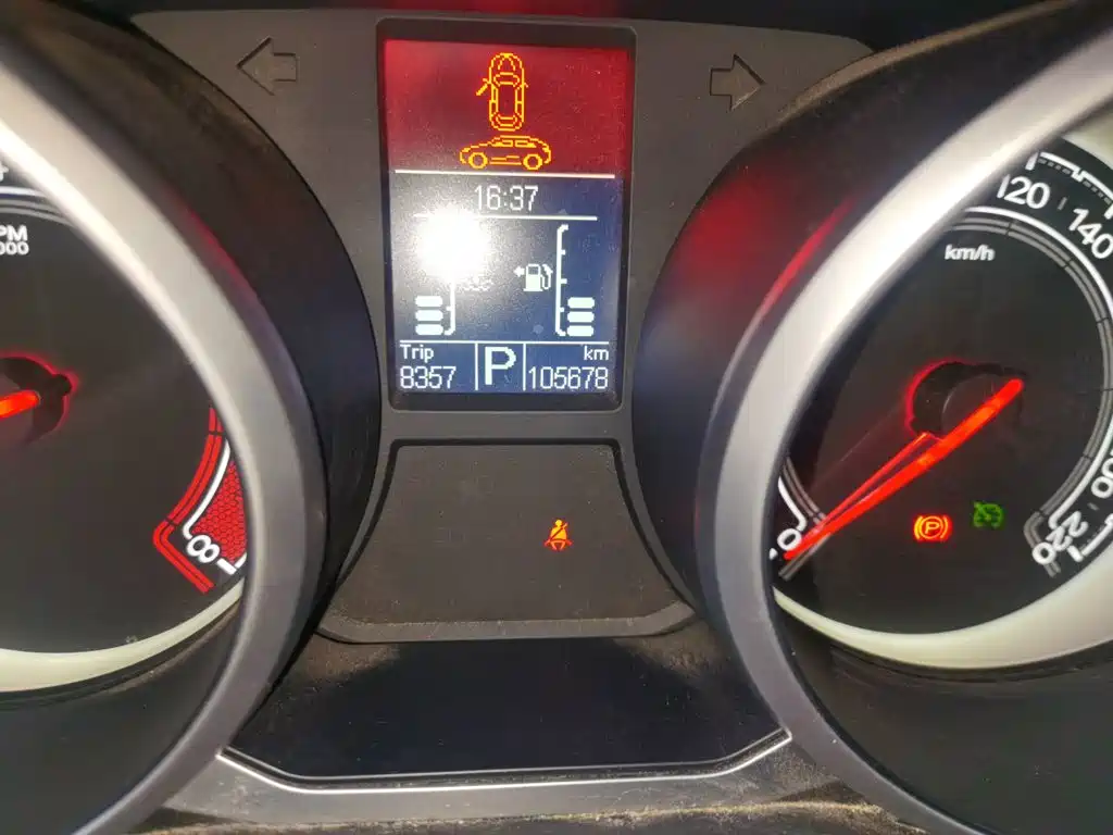 MG Roewe RX5 2015 2015 1.5TGI TST Luxury Edition
