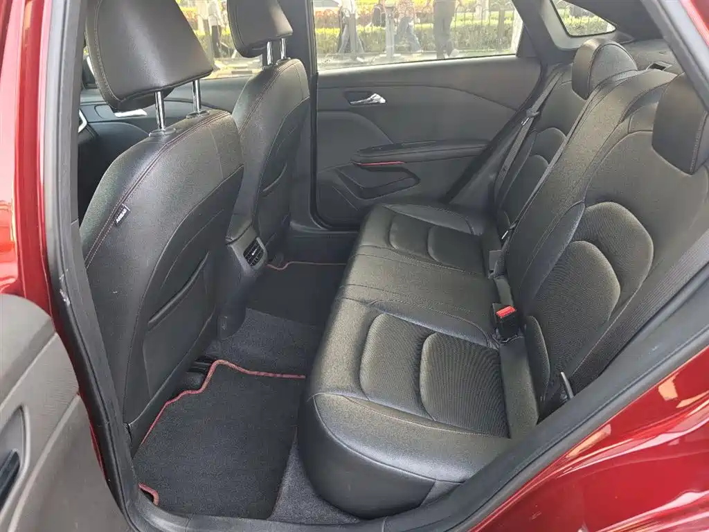 Chevrolet Monza 2020 Mild Hybrid RS 330T Automatic Thrill Edition фото 7
