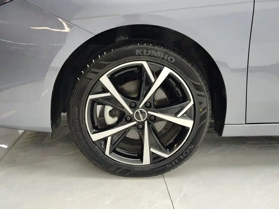 Roewe i5 2025 2024 1.5L CVT Prestige Edition