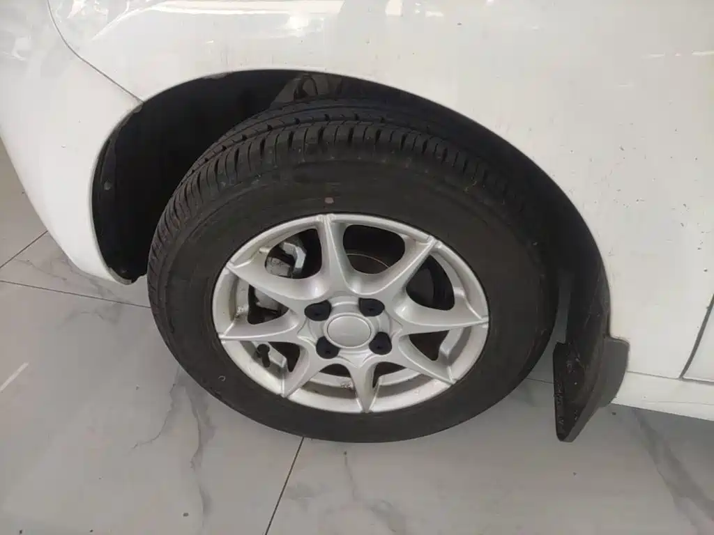 Roewe Clever 2023 2022 311km Vitality Bobo Edition