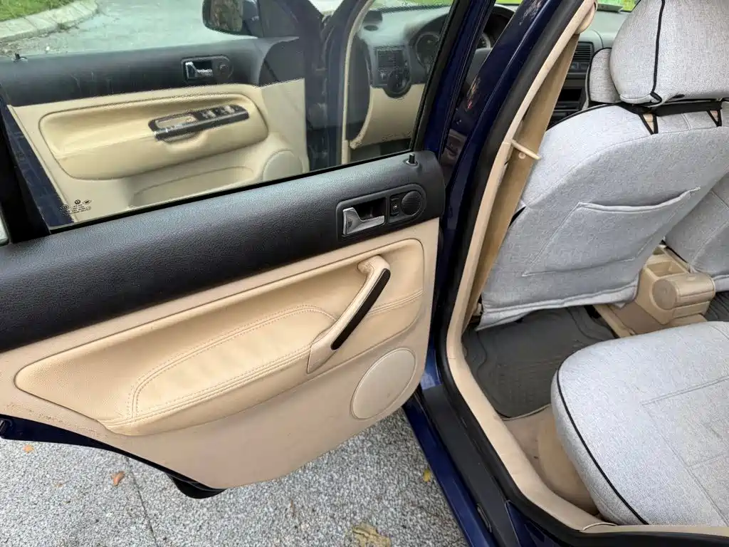 Volkswagen Golf 2006