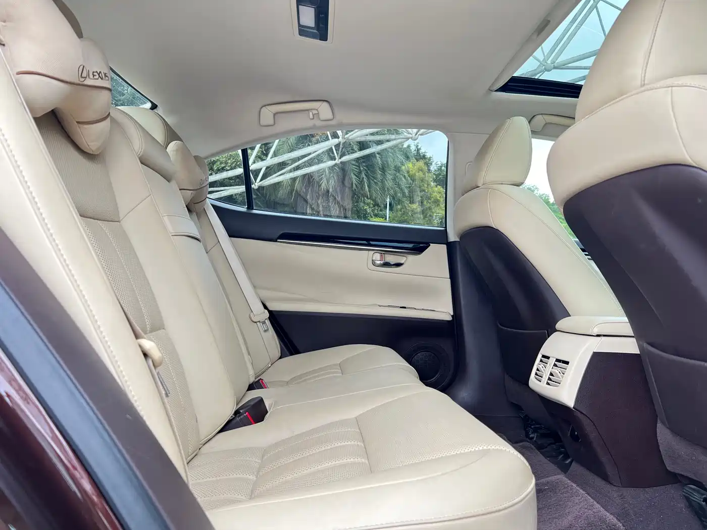 Lexus ES 2015 200 Comfort Edition фото 7