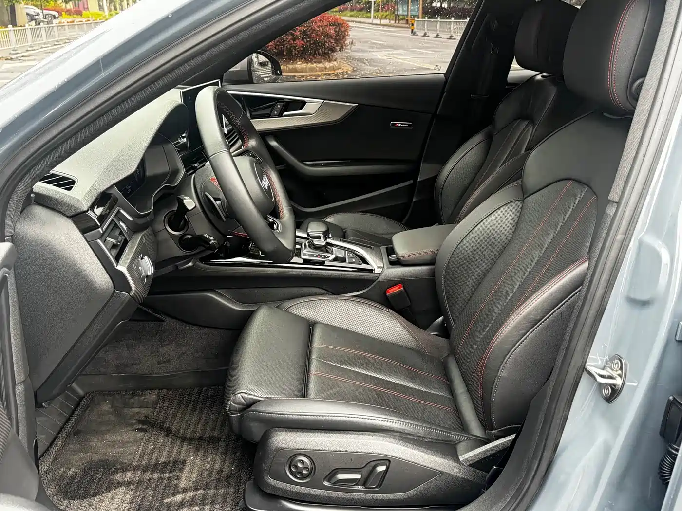 Audi A4L 2022 40 TFSI Luxury Dynamic фото 13