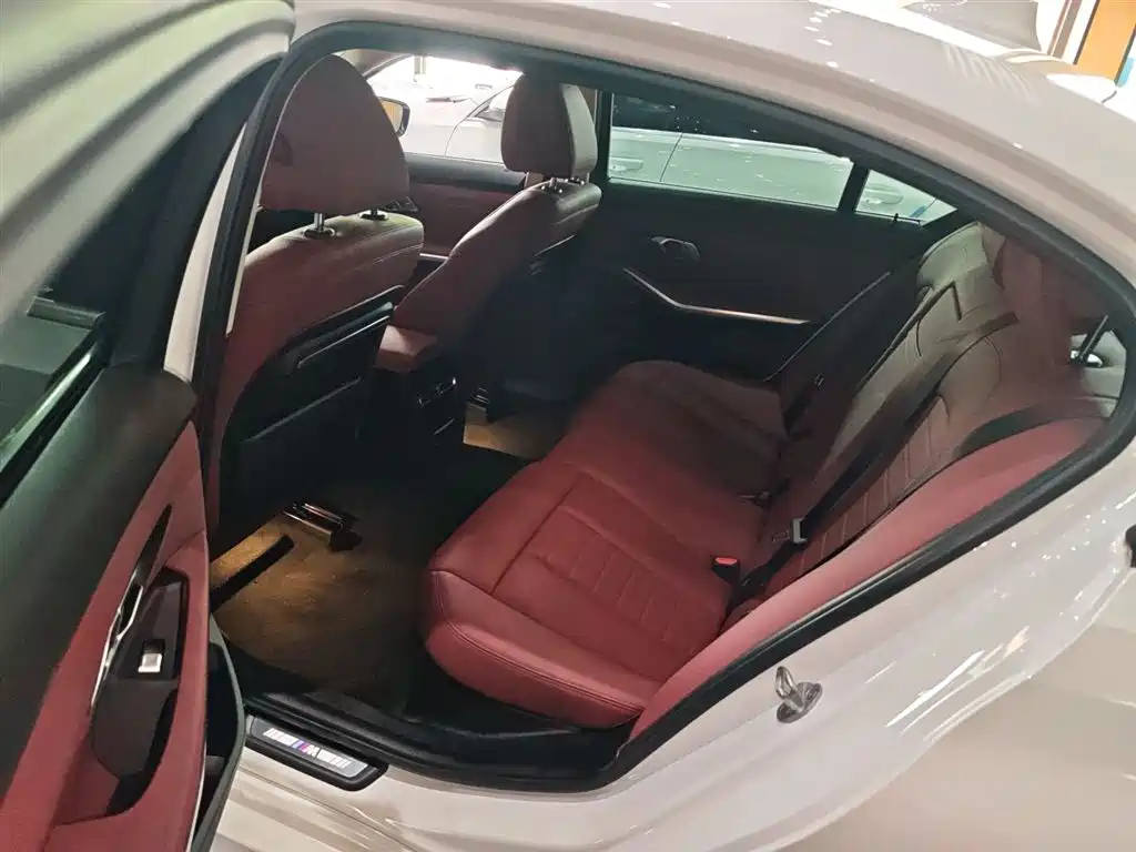 BMW 3 Series 2021 320Li M Sport Package фото 14