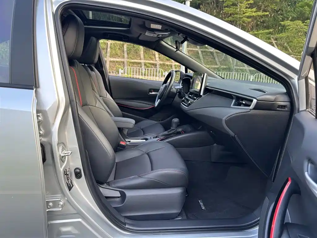 Toyota Levin 2021 Dual Engine 1.8H E-CVT Sport фото 8